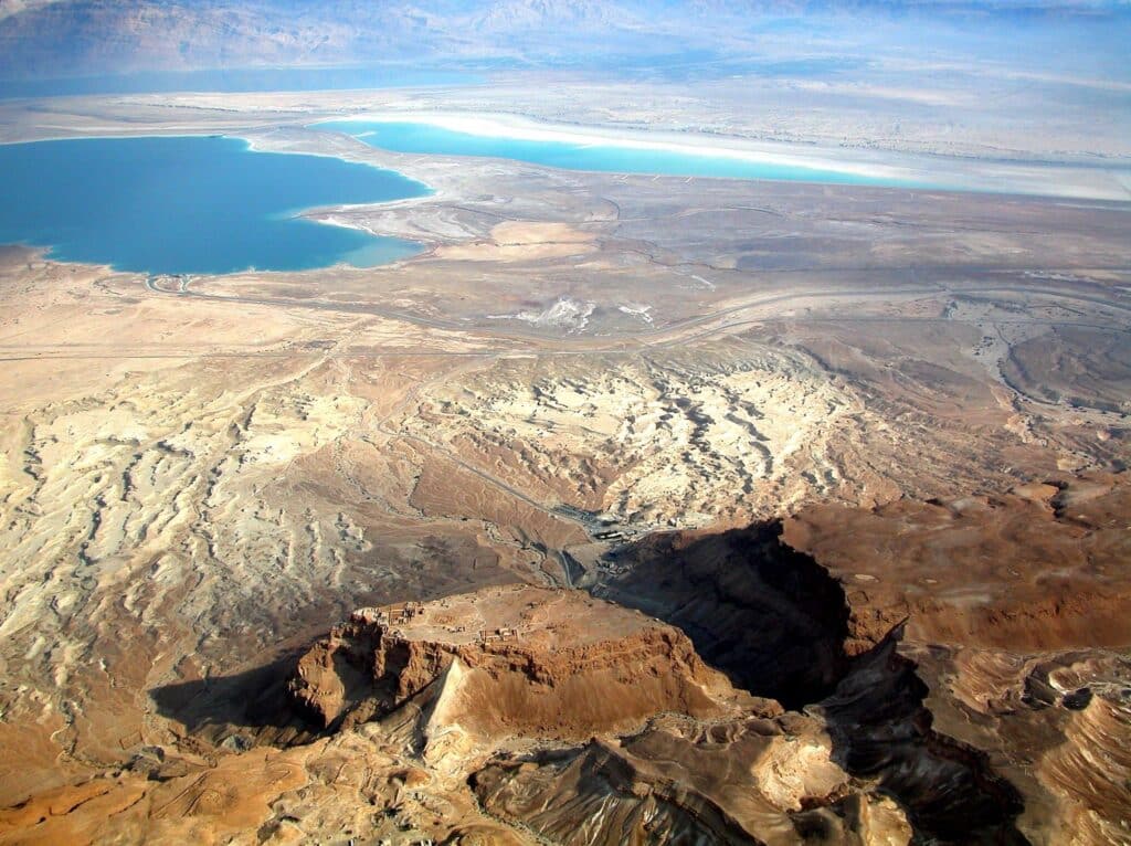 masada-and-dead-sea-aerial-from-west-tb010703314